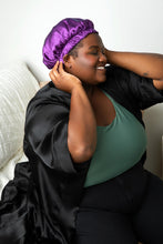 Load image into Gallery viewer, Reversible Silk Bonnet – 100% Wooly Satin
