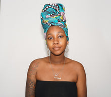 Load image into Gallery viewer, Renee Silk Lined Head Wrap
